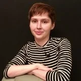 Портрет Лора Вайс