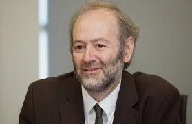 Портрет Саймон Франклин