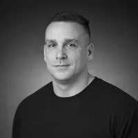 Портрет Brennan Morton