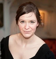 Портрет Наоми Вуд