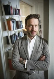 Портрет Дан Сельберг