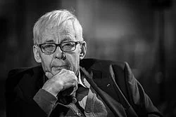 Портрет Эммануэль Ле Руа Ладюри