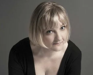 Портрет Лиза Свеллоу