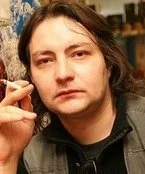 Портрет Алекс Керви