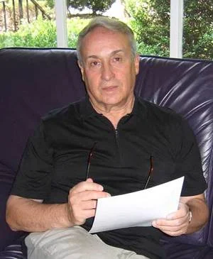 Портрет Юрий Бенцианович Окунев