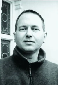 Портрет Джон Кинг