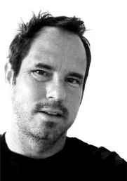 Портрет Крэйг Ларсен