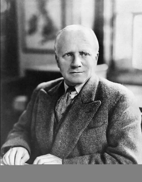 Портрет Гейвин Бир