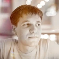 Портрет Роман Василенко