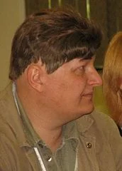 Портрет Яцек Комуда
