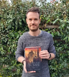 Портрет Джеймс Логан