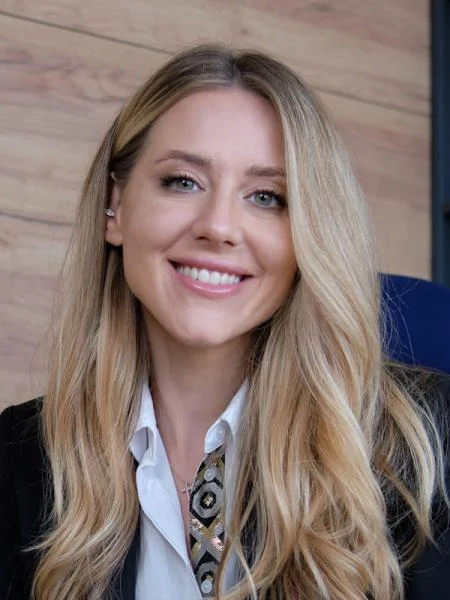 Портрет Людмила Долгоновська