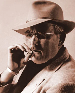 Портрет Лестер Дент