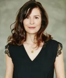 Портрет Доминик Фортье