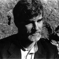 Портрет Томас Клири