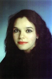 Портрет Сара Даймонд