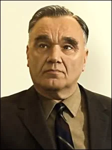 Портрет Александр Сергеевич Яковлев