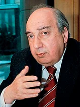 Портрет Александр Оганович Чубарьян
