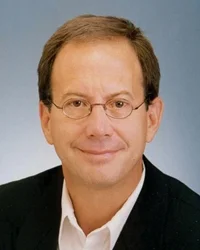 Портрет Марк Гоулстон