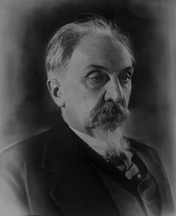 Портрет Лев Владимирович Щерба
