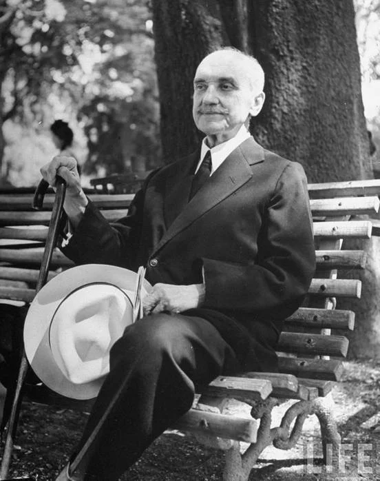 Портрет Джордж Сантаяна