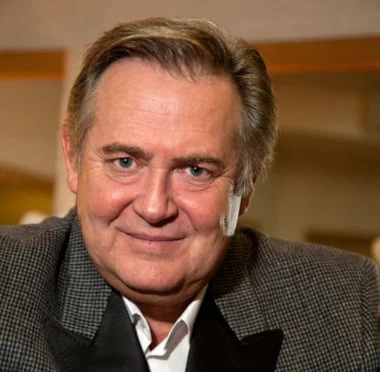 Портрет Юрий Николаевич Стоянов