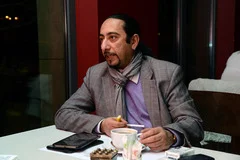 Портрет Аждар Улдуз