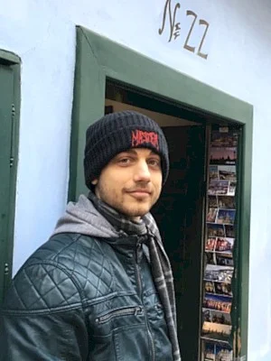 Портрет Джордж Салис