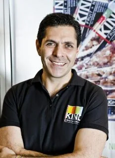 Портрет Дэниел Любецки