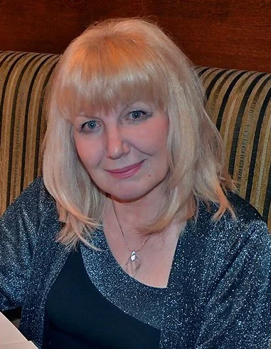 Портрет Елена Янге