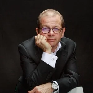 Портрет Джим Лоулесс