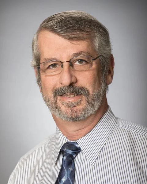 Портрет Стивен Баррер