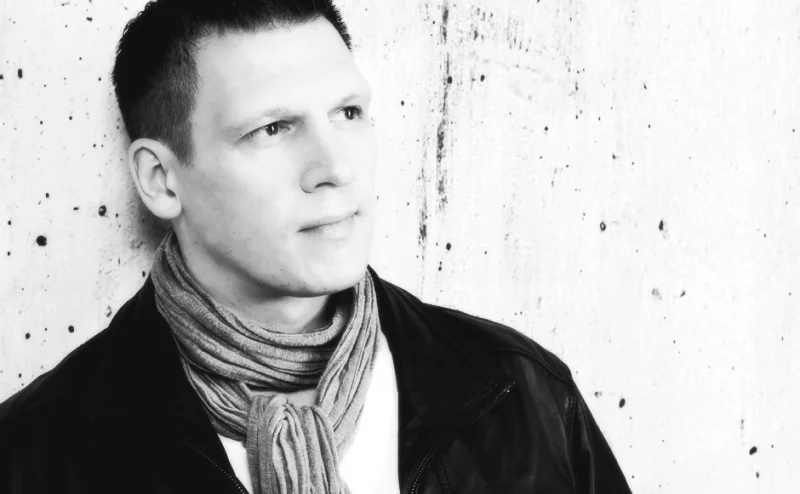 Портрет Элиас Халлер