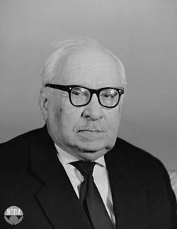 Портрет Сергей Данилович Сказкин