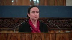 Портрет Катриона Келли