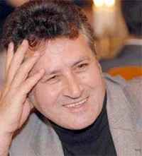 Портрет Эльчин Гусейнбейли