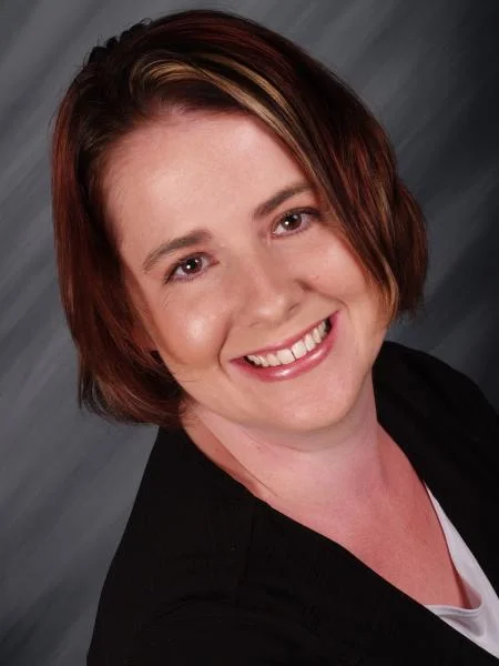 Портрет Оливия Каннинг