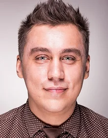 Портрет Дмитрий Портнягин