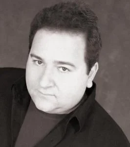 Портрет Эрик Гарсия