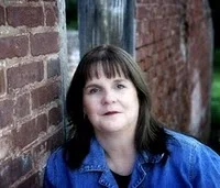 Портрет Яна Оливер