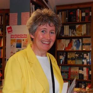 Портрет Сюзанна Грегори