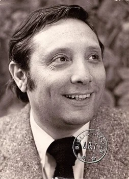 Портрет Робер Тома