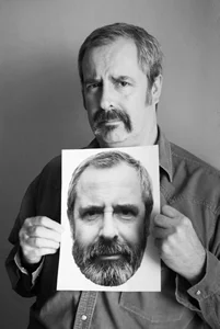 Портрет Пол Джонстон