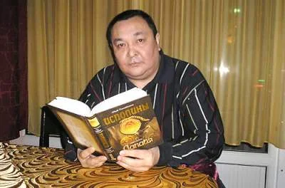 Портрет Абай Тынибеков