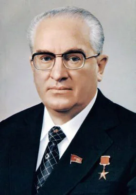 Портрет Юрий Владимирович Андропов