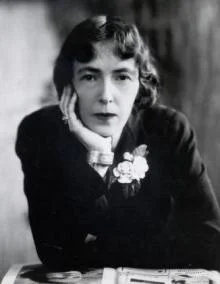 Портрет Мазо де ля Рош