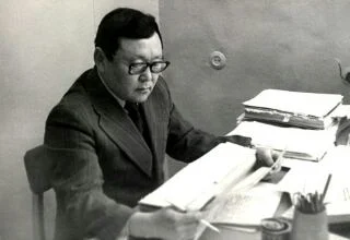 Портрет Эльберт Гомбожапович Базарон