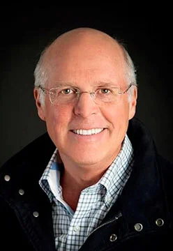 Портрет Кристофер Ноултон