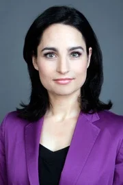 Портрет Йаэль Адлер