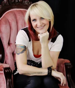 Портрет Тара Сивек